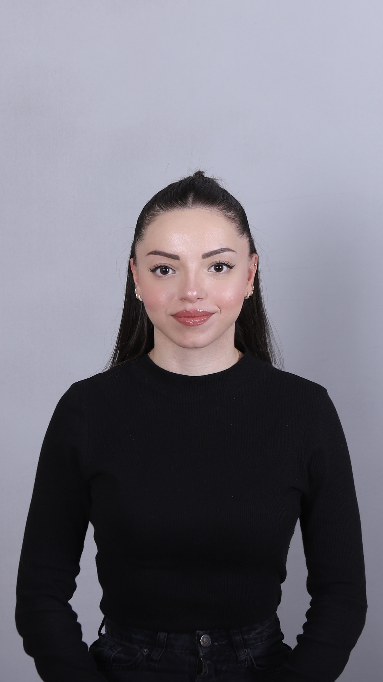 Şükriye Yeliz Canözer